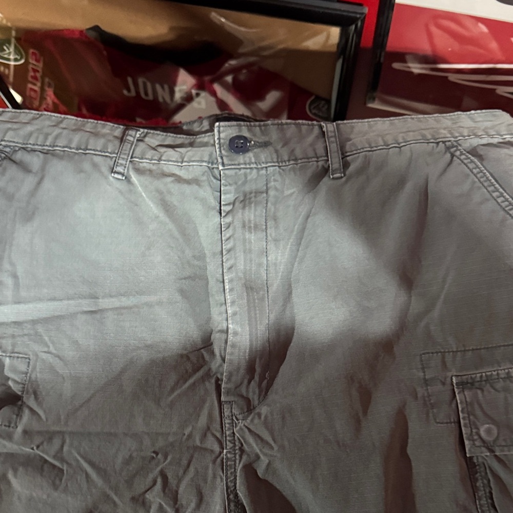 Levi's Black Cargo Shorts